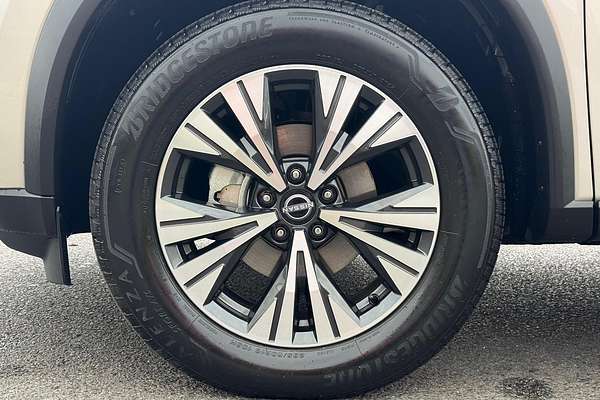 2024 Nissan X-TRAIL ST-L T33
