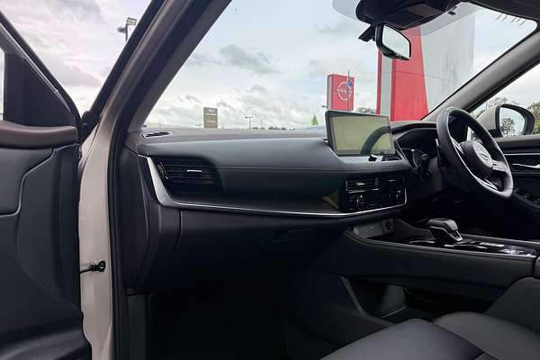 2024 Nissan X-TRAIL ST-L T33