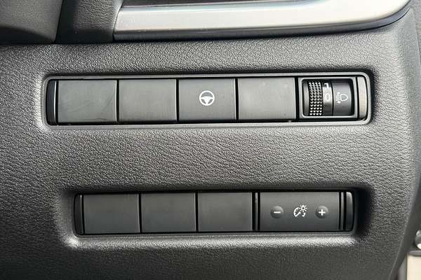 2024 Nissan X-TRAIL ST-L T33