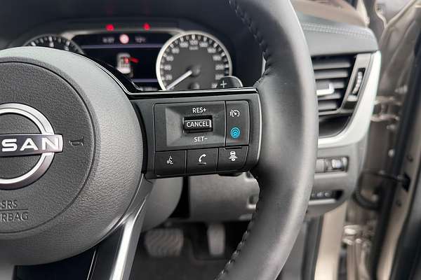 2024 Nissan X-TRAIL ST-L T33