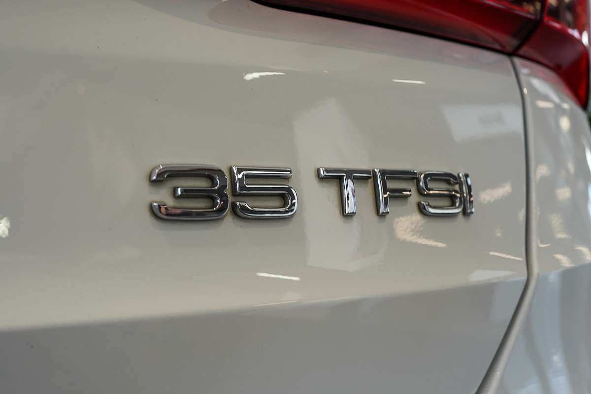 2019 Audi Q3 35 TFSI F3