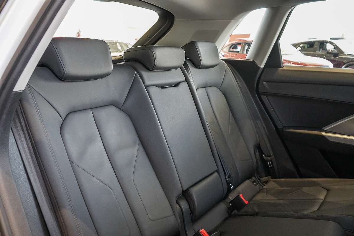 2019 Audi Q3 35 TFSI F3