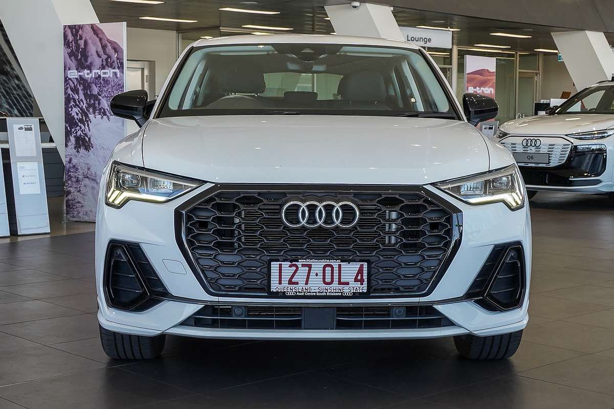 2022 Audi Q3 35 TFSI S line F3
