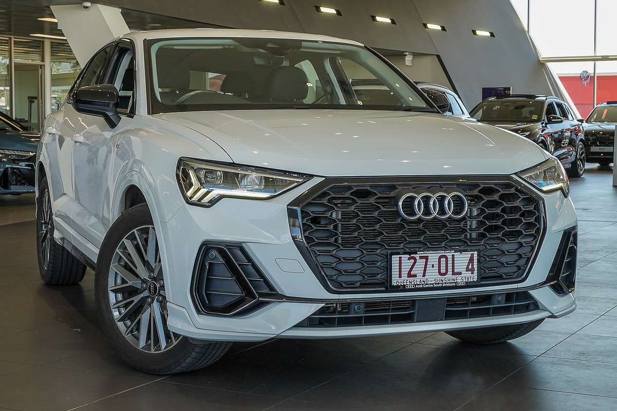 2022 Audi Q3 35 TFSI S line F3
