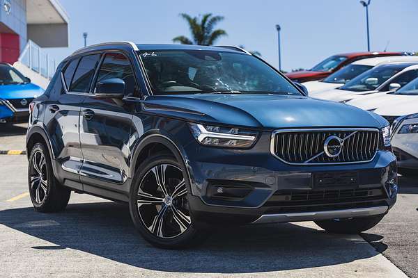 2021 Volvo XC40 T4 Inscription