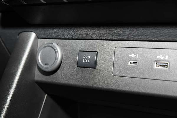 2024 Mitsubishi Triton GLX-R MV 4X4