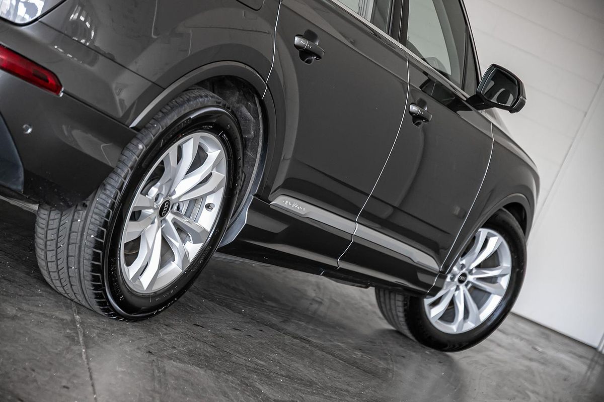 2023 Audi Q7 45 TDI 4M