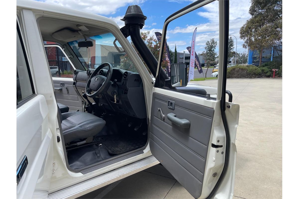 2009 Toyota Landcruiser Workmate VDJ76R