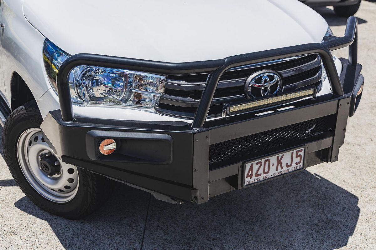 2018 Toyota Hilux SR GUN126R 4X4
