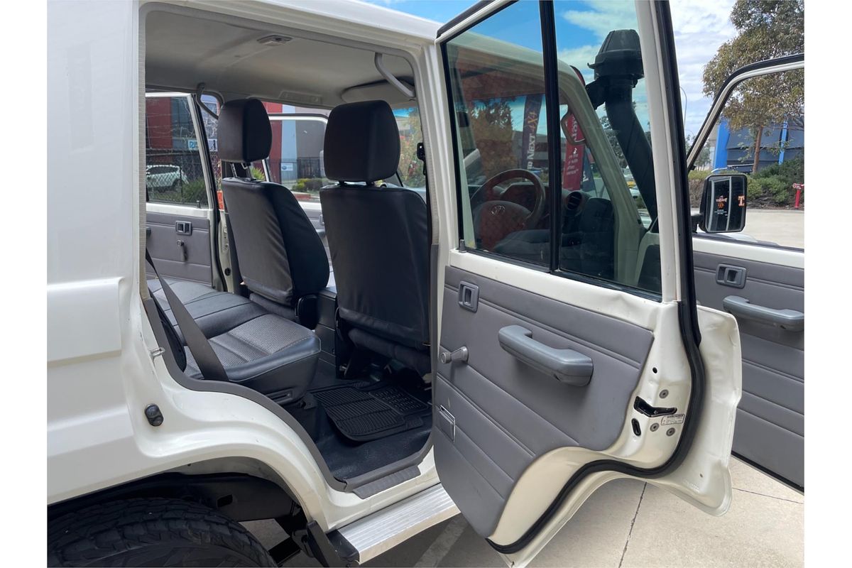 2009 Toyota Landcruiser Workmate VDJ76R