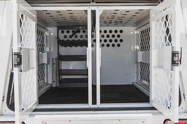 2018 Toyota Hilux SR GUN126R 4X4