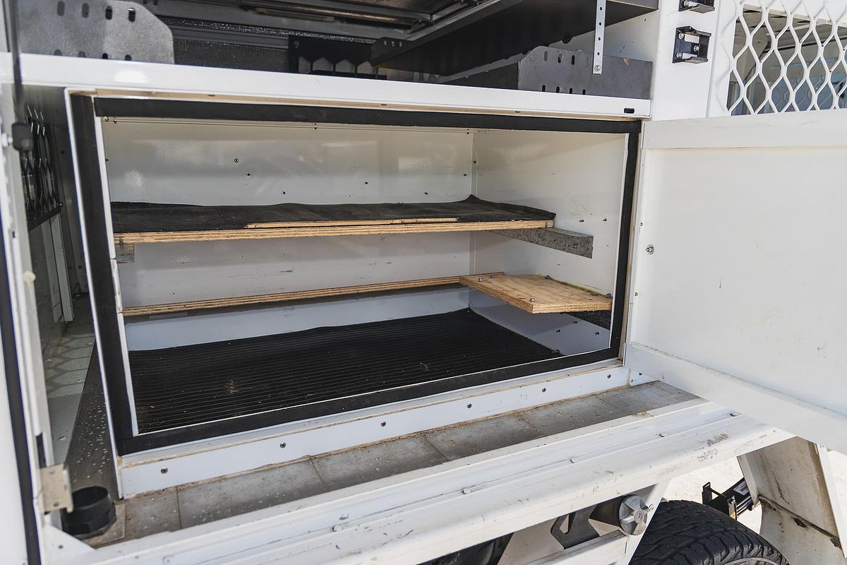 2018 Toyota Hilux SR GUN126R 4X4