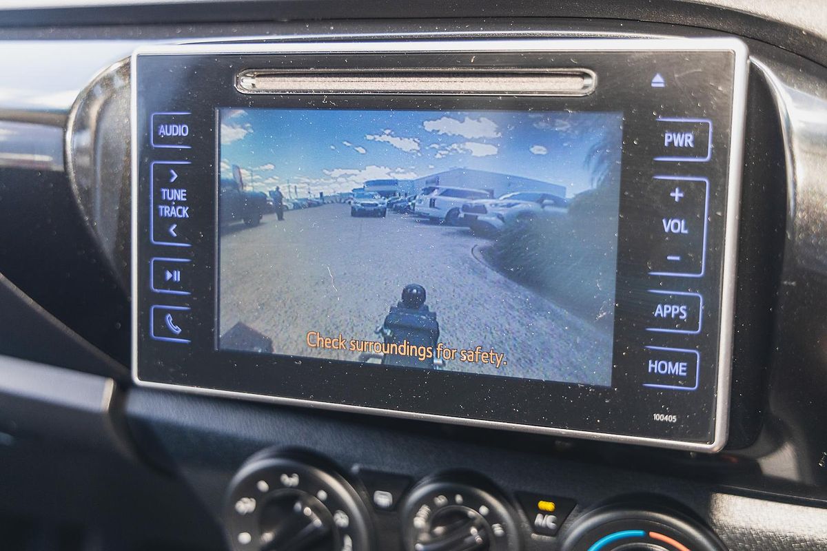 2018 Toyota Hilux SR GUN126R 4X4