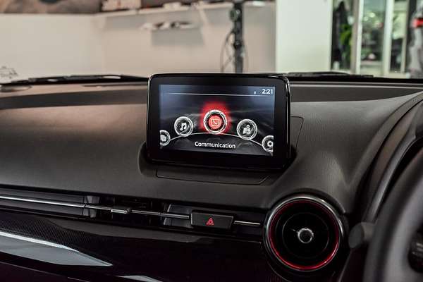 2025 Mazda 2 G15 Evolve DJ Series