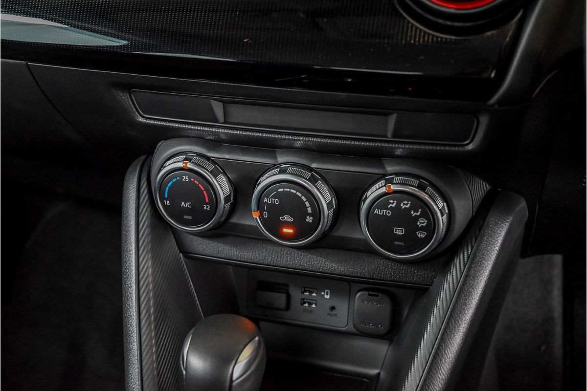 2025 Mazda 2 G15 Evolve DJ Series