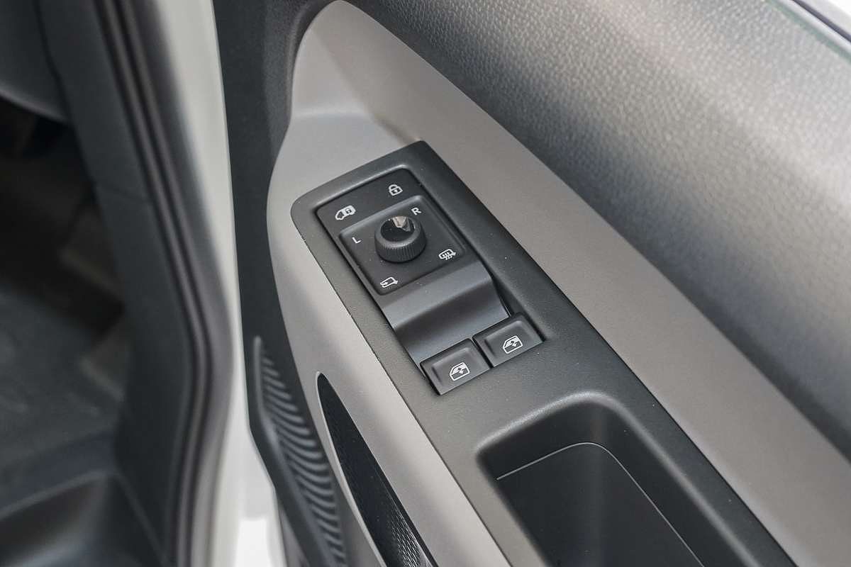 2025 Volkswagen ID. Buzz Cargo BEV550 EBN SWB