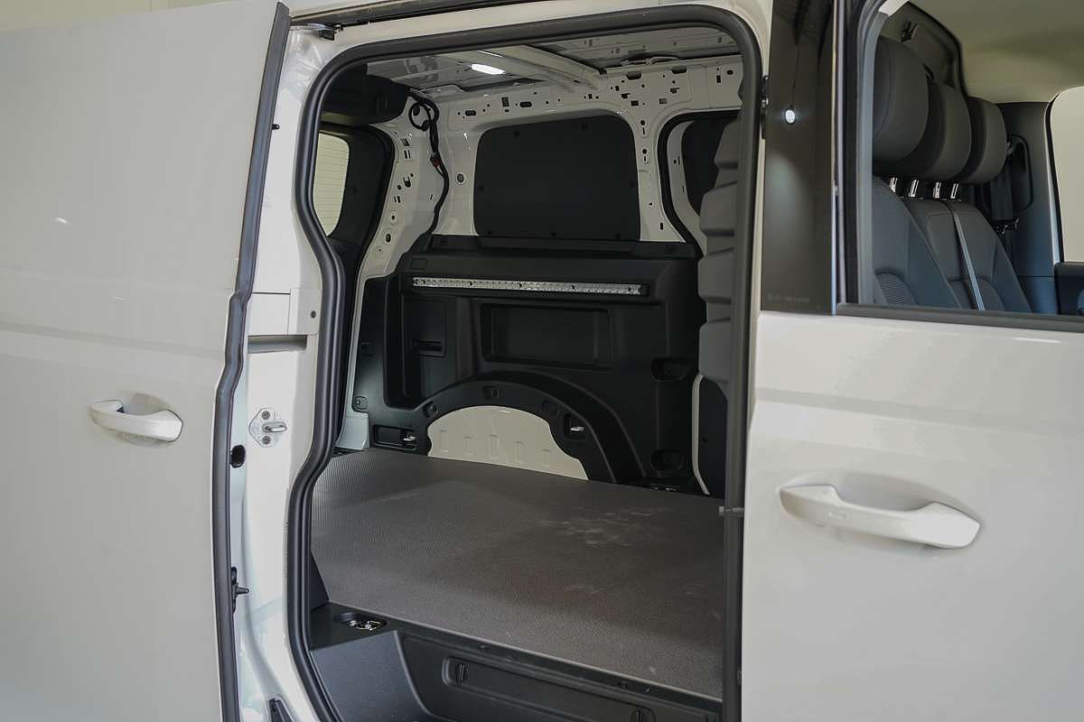 2025 Volkswagen ID. Buzz Cargo BEV550 EBN SWB