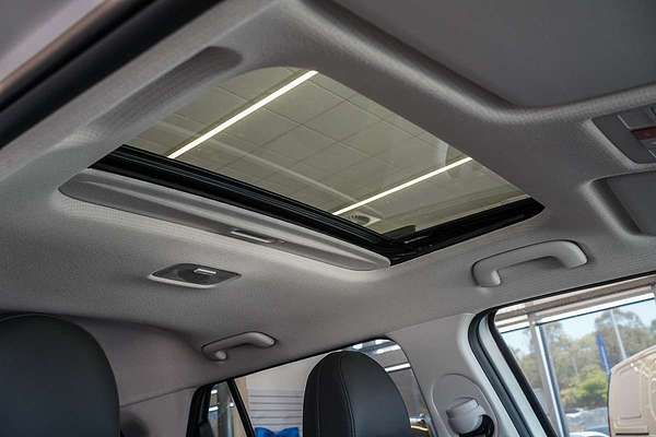 2025 Hyundai INSTER Cross AX.V1