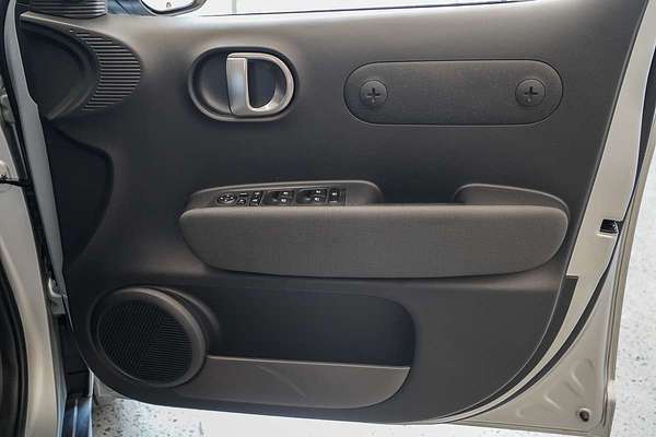 2025 Hyundai INSTER Cross AX.V1