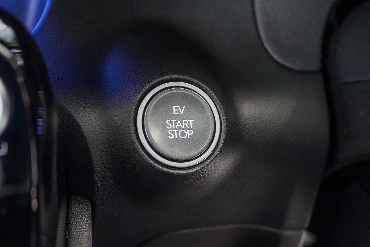 2025 Hyundai INSTER Cross AX.V1