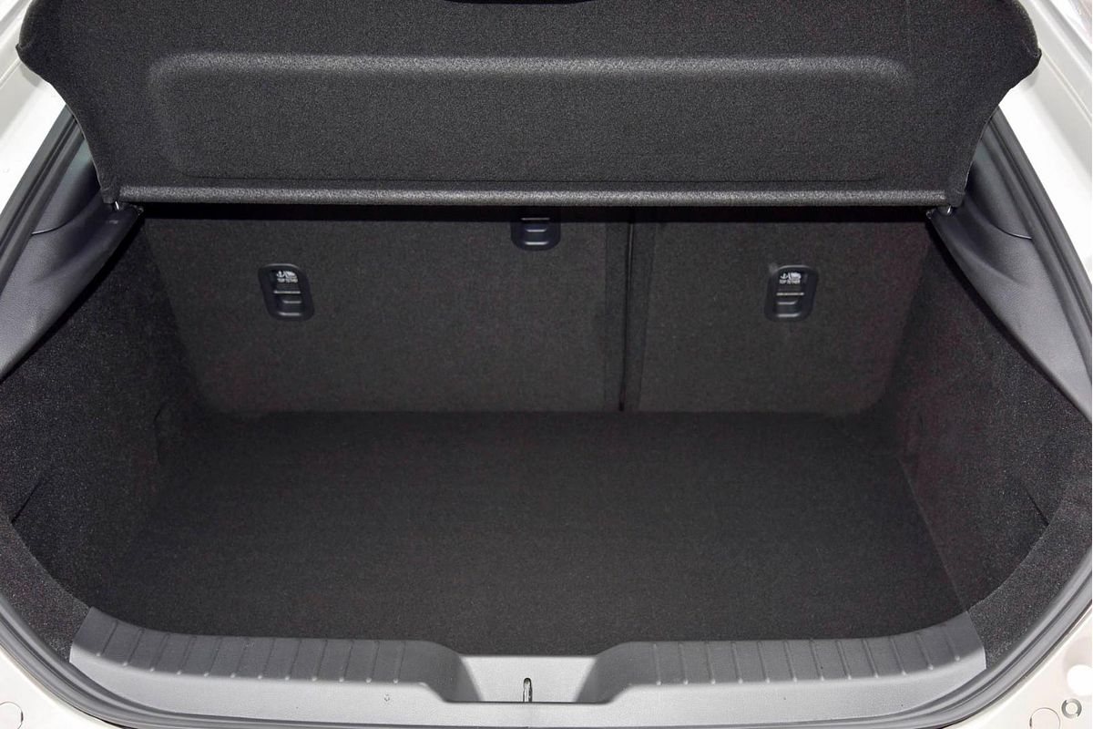 2025 Mazda 3 G25 Astina BP Series