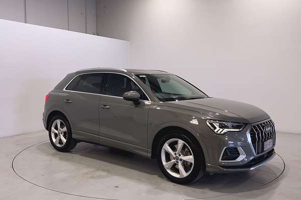 2020 Audi Q3 40 TFSI S line F3