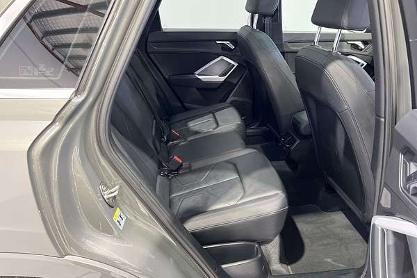 2020 Audi Q3 40 TFSI S line F3