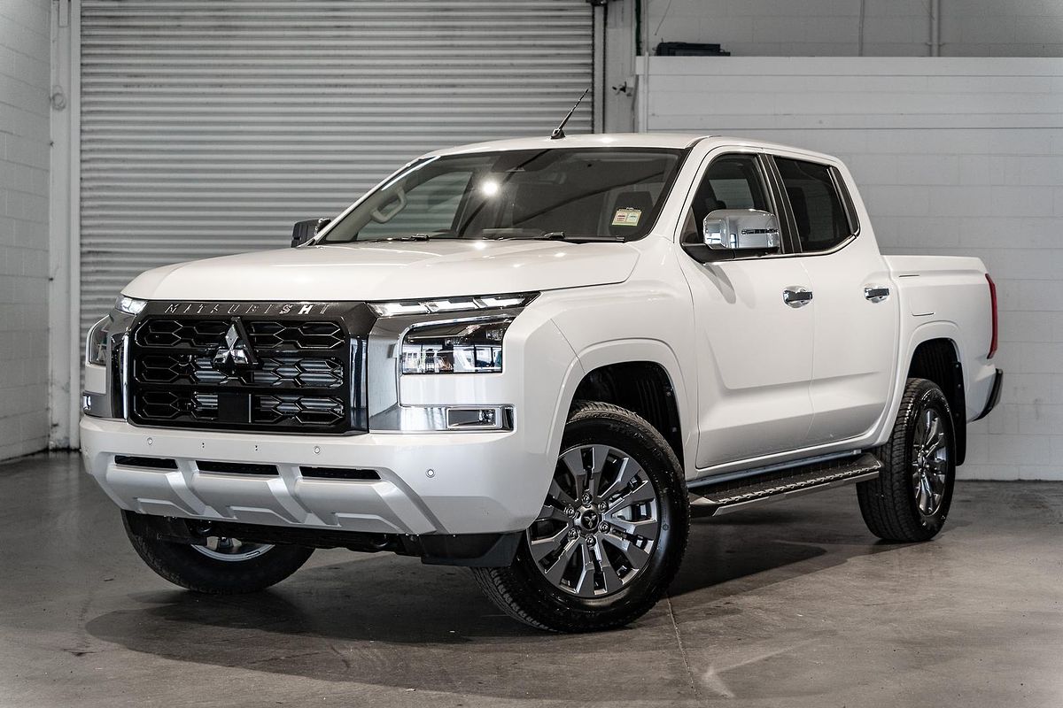 2024 Mitsubishi Triton GLS MV 4X4