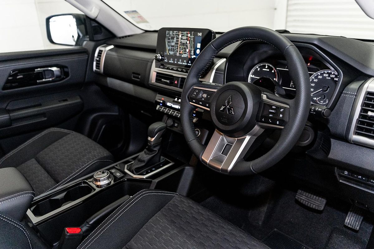 2024 Mitsubishi Triton GLS MV 4X4