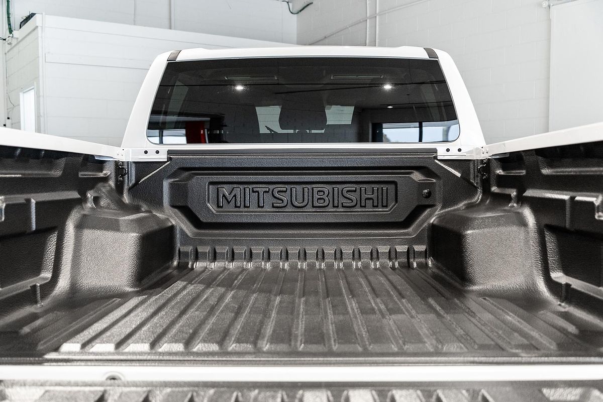 2024 Mitsubishi Triton GLS MV 4X4