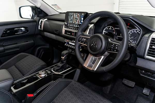 2024 Mitsubishi Triton GLS MV 4X4