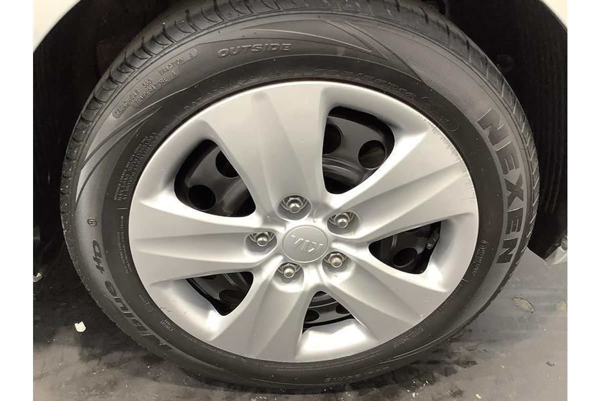 2017 Kia Cerato YD MY18