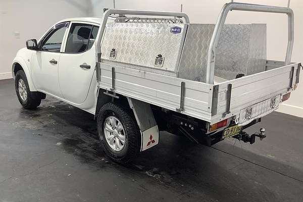 2015 Mitsubishi Triton GLX MN 4X4