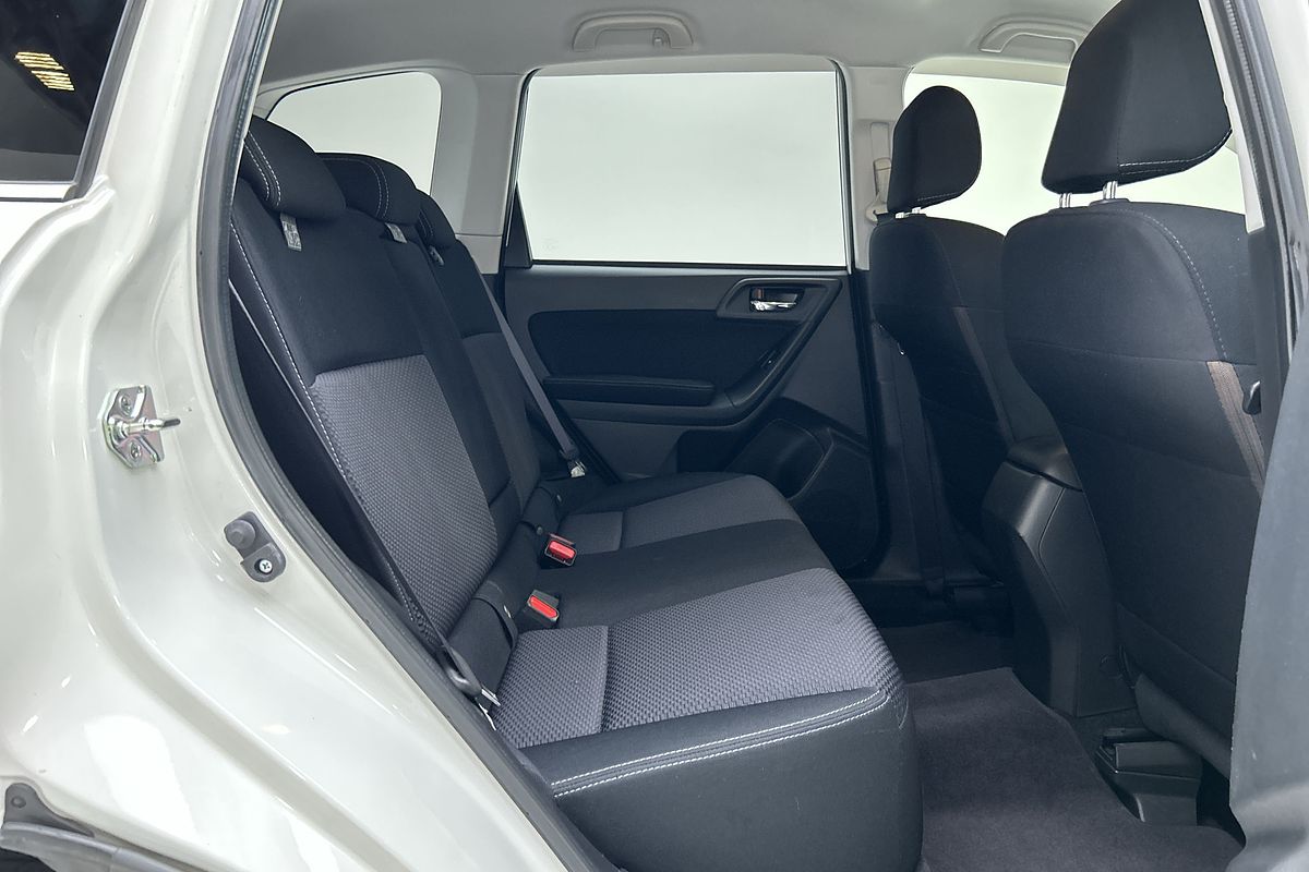 2013 Subaru Forester 2.5i-L S4