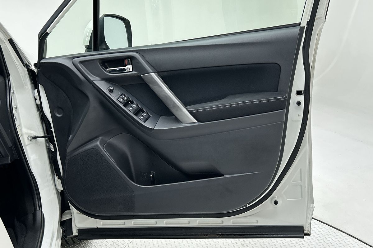 2013 Subaru Forester 2.5i-L S4