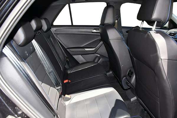 2024 Volkswagen T-Roc R D11