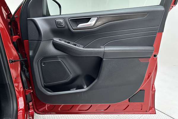 2021 Ford Escape Vignale ZH