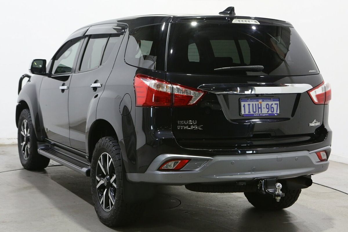 2021 Isuzu MU-X LS-U