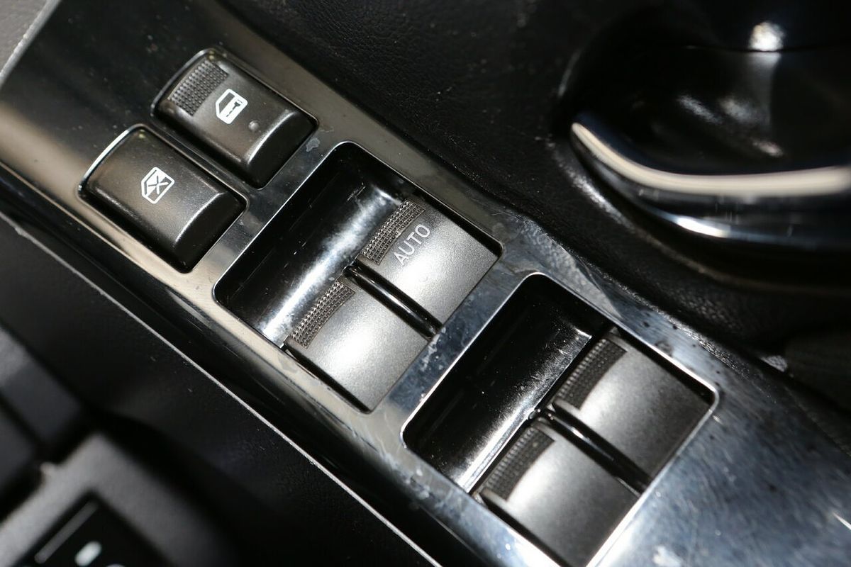 2021 Isuzu MU-X LS-U