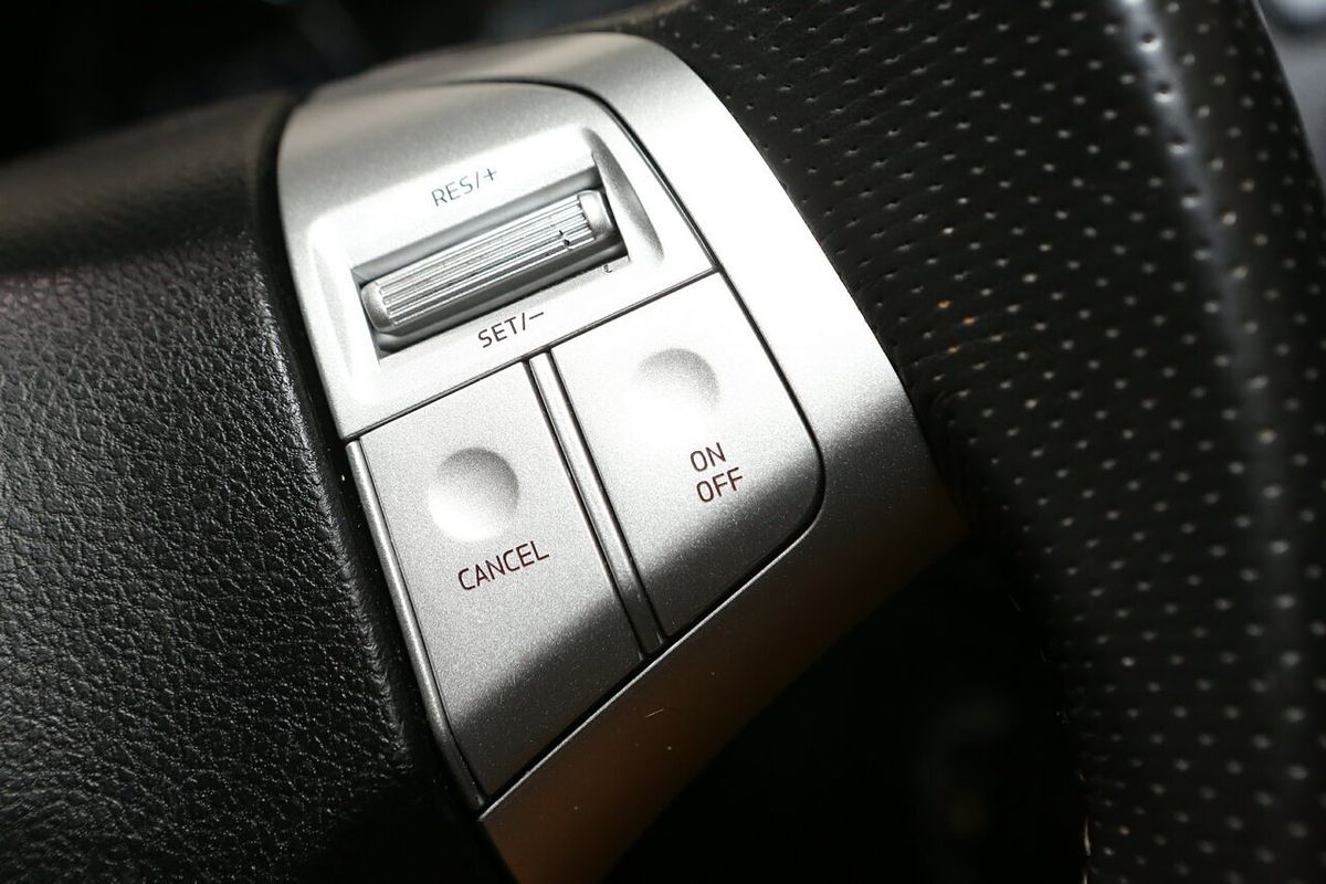 2021 Isuzu MU-X LS-U