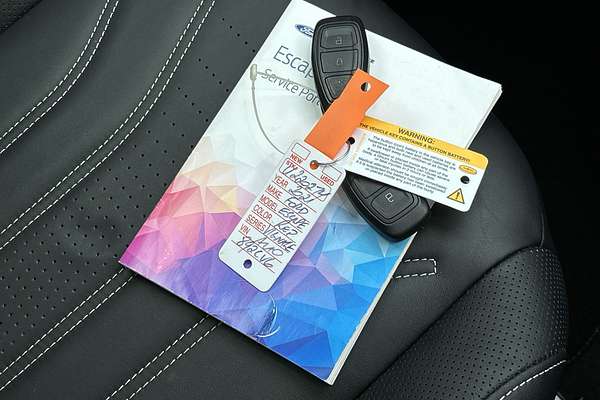 2021 Ford Escape Vignale ZH