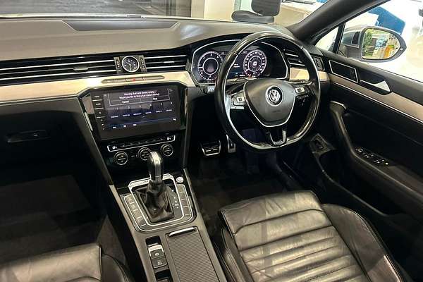 2018 Volkswagen Passat Alltrack Wolfsburg Edition B8