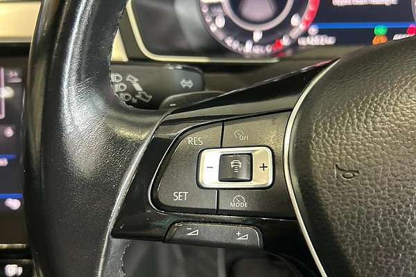 2018 Volkswagen Passat Alltrack Wolfsburg Edition B8