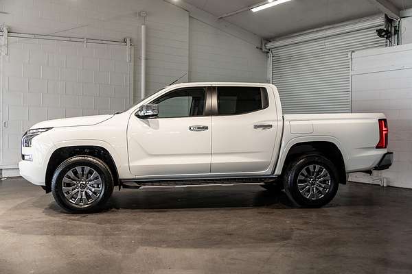 2024 Mitsubishi Triton GLS MV 4X4