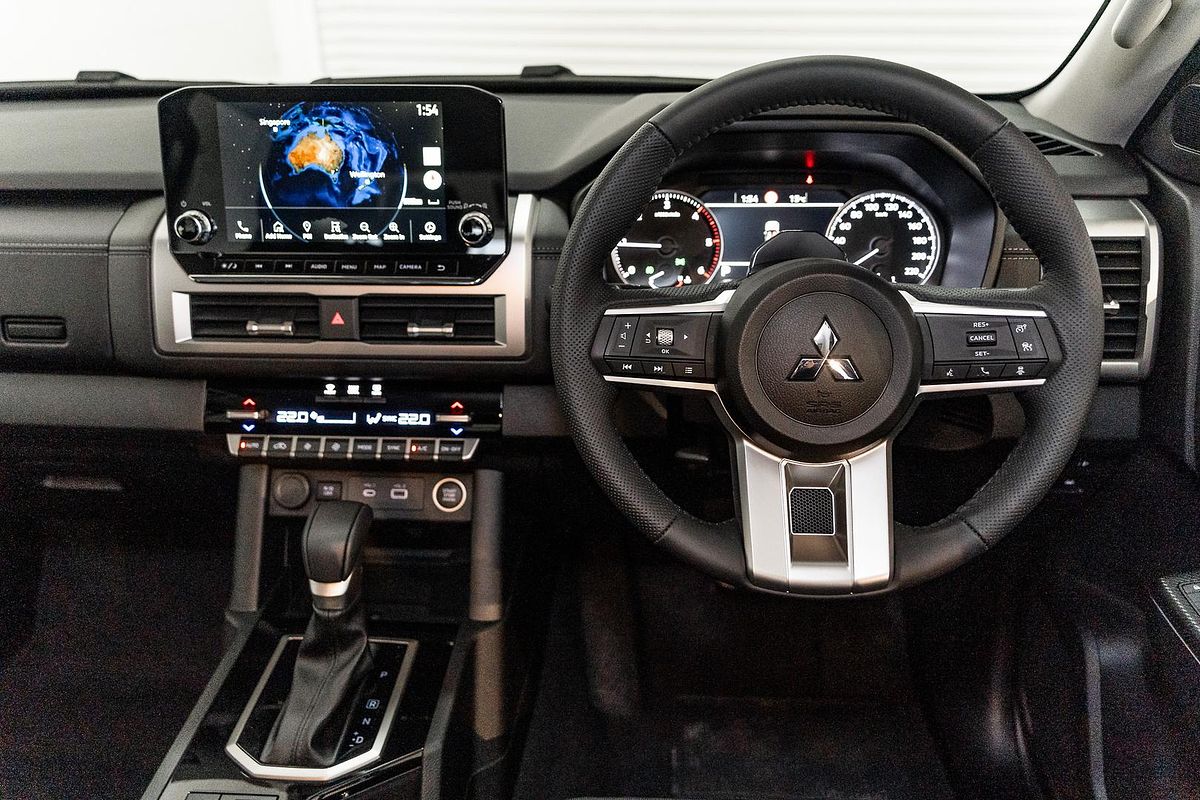 2024 Mitsubishi Triton GLS MV 4X4