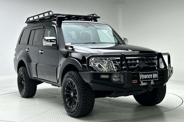 2021 Mitsubishi Pajero GLS NX