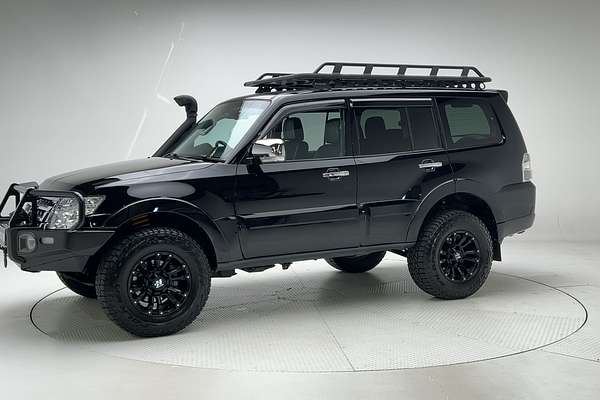 2021 Mitsubishi Pajero GLS NX