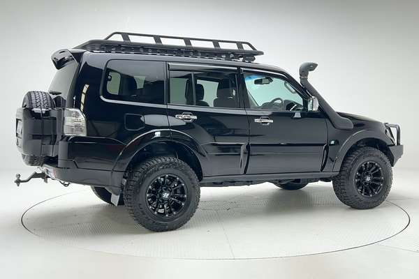 2021 Mitsubishi Pajero GLS NX