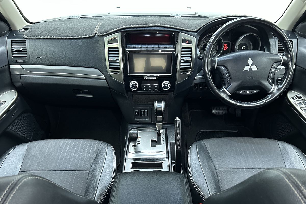 2021 Mitsubishi Pajero GLS NX