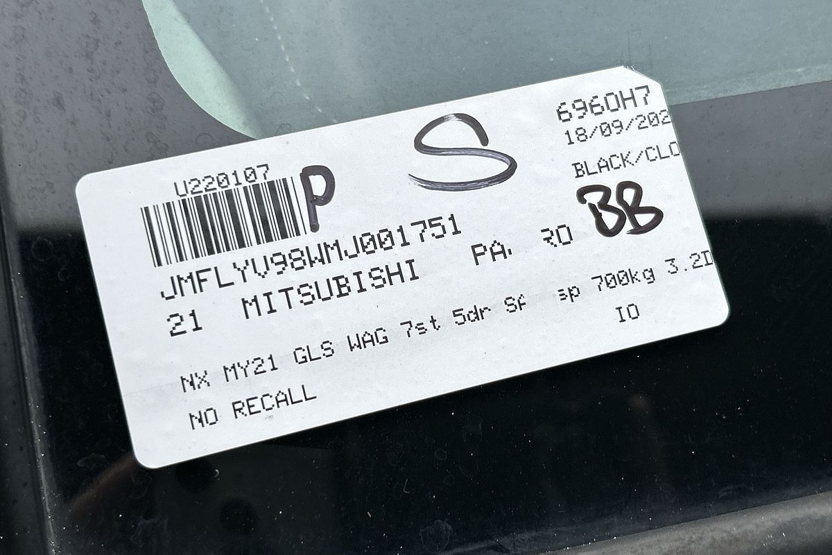 2021 Mitsubishi Pajero GLS NX